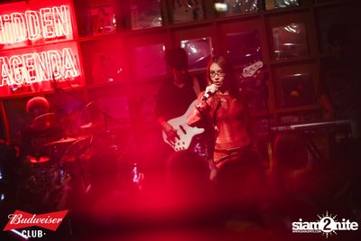 ภาพบรรยากาศงาน Budweiser Club presents Live Concert of Bowkylion ที่ Hidden Agenda — photo 103