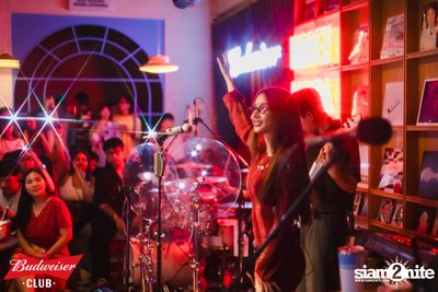 ภาพบรรยากาศงาน Budweiser Club presents Live Concert of Bowkylion ที่ Hidden Agenda — photo 122