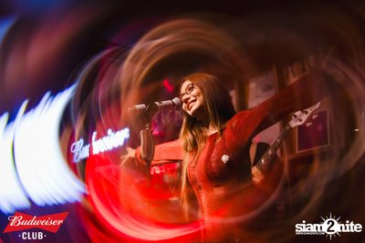 ภาพบรรยากาศงาน Budweiser Club presents Live Concert of Bowkylion ที่ Hidden Agenda — photo 137