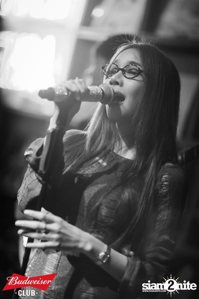 ภาพบรรยากาศงาน Budweiser Club presents Live Concert of Bowkylion ที่ Hidden Agenda — photo 141