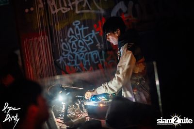 Jam ft. PRAESUN & CHIN CHINAWUT at Dope & Dirty — photo 2