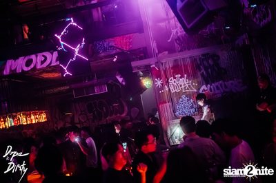 Jam ft. PRAESUN & CHIN CHINAWUT at Dope & Dirty — photo 25
