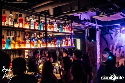 Jam ft. PRAESUN & CHIN CHINAWUT at Dope & Dirty — photo 33