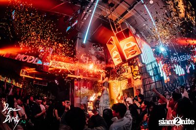 Jam ft. PRAESUN & CHIN CHINAWUT at Dope & Dirty — photo 59