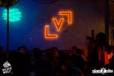 ภาพบรรยากาศงาน Silver Wolf presents Indigo Concert ที่ Viral Kaset — photo 43