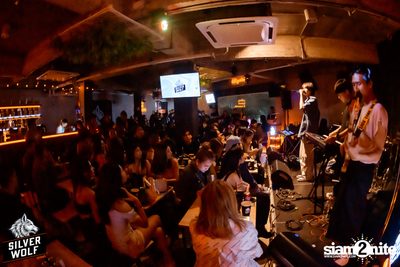 ภาพบรรยากาศงาน Silver Wolf presents Indigo Concert ที่ Viral Kaset — photo 47