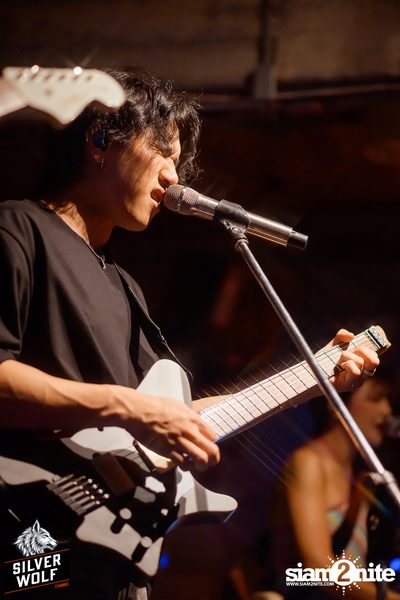 ภาพบรรยากาศงาน Silver Wolf presents Indigo Concert ที่ Viral Kaset — photo 103