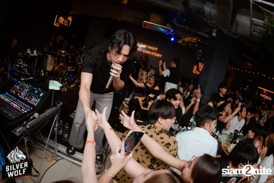 ภาพบรรยากาศงาน Silver Wolf presents Indigo Concert ที่ Viral Kaset — photo 117