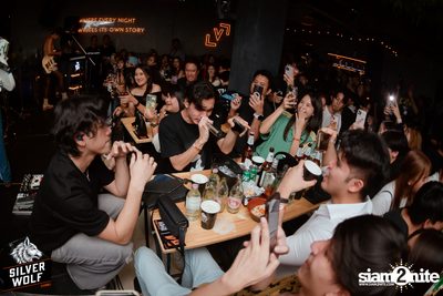 ภาพบรรยากาศงาน Silver Wolf presents Indigo Concert ที่ Viral Kaset — photo 124