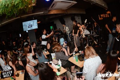 ภาพบรรยากาศงาน Silver Wolf presents Indigo Concert ที่ Viral Kaset — photo 159