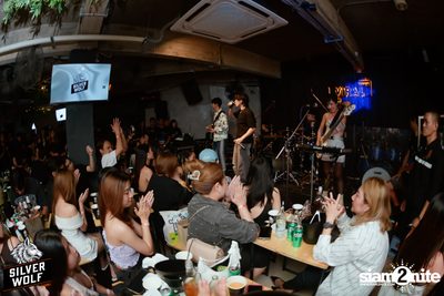 ภาพบรรยากาศงาน Silver Wolf presents Indigo Concert ที่ Viral Kaset — photo 162