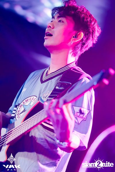 1Life Concert at Yak Bar — photo 13