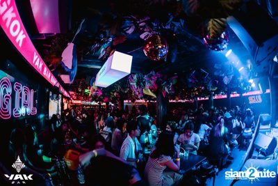 1Life Concert at Yak Bar — photo 15
