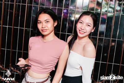 1Life Concert at Yak Bar — photo 31