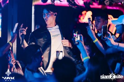1Life Concert at Yak Bar — photo 44