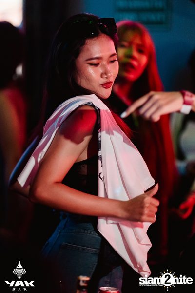 1Life Concert at Yak Bar — photo 134