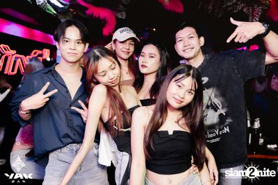 1Life Concert at Yak Bar — photo 135