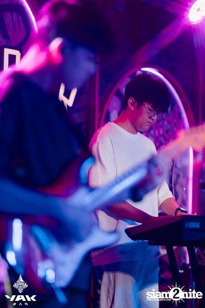 1Life Concert at Yak Bar — photo 140