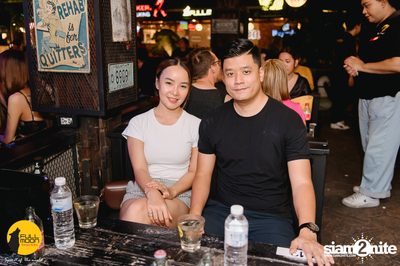 Ja Nongpanee Concert at Fullmoon Terrace and Bar — photo 18