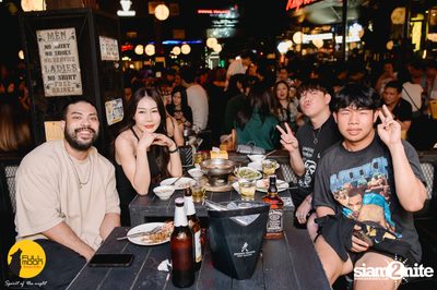 Ja Nongpanee Concert at Fullmoon Terrace and Bar — photo 31