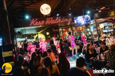 Ja Nongpanee Concert at Fullmoon Terrace and Bar — photo 59