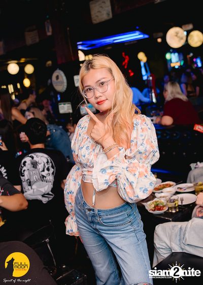 Ja Nongpanee Concert at Fullmoon Terrace and Bar — photo 162