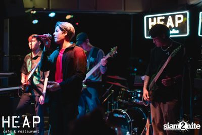 ภาพบรรยากาศคอนเสิร์ต Hard Boy Concert ที่ HEAP Viphavadee — photo 2