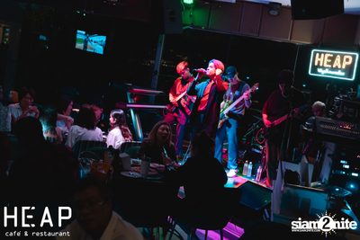 ภาพบรรยากาศคอนเสิร์ต Hard Boy Concert ที่ HEAP Viphavadee — photo 5