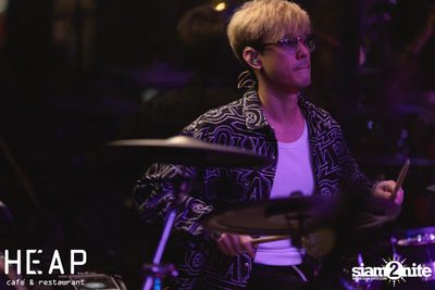 ภาพบรรยากาศคอนเสิร์ต Hard Boy Concert ที่ HEAP Viphavadee — photo 7