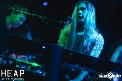 ภาพบรรยากาศคอนเสิร์ต Hard Boy Concert ที่ HEAP Viphavadee — photo 47