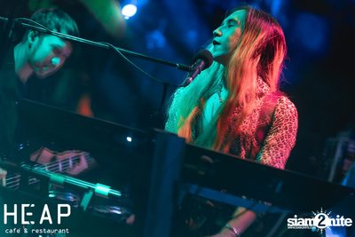 ภาพบรรยากาศคอนเสิร์ต Hard Boy Concert ที่ HEAP Viphavadee — photo 48