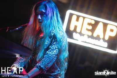 ภาพบรรยากาศคอนเสิร์ต Hard Boy Concert ที่ HEAP Viphavadee — photo 60