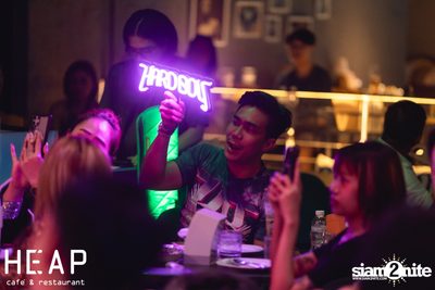 ภาพบรรยากาศคอนเสิร์ต Hard Boy Concert ที่ HEAP Viphavadee — photo 72