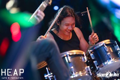 ภาพบรรยากาศคอนเสิร์ต Hard Boy Concert ที่ HEAP Viphavadee — photo 99