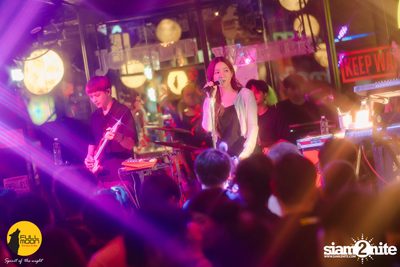 Ink Waruntorn concert at Fullmoon Terrace & Bar — photo 83