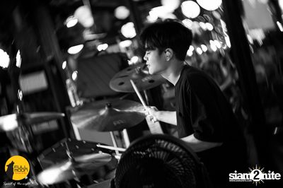 Ink Waruntorn concert at Fullmoon Terrace & Bar — photo 87