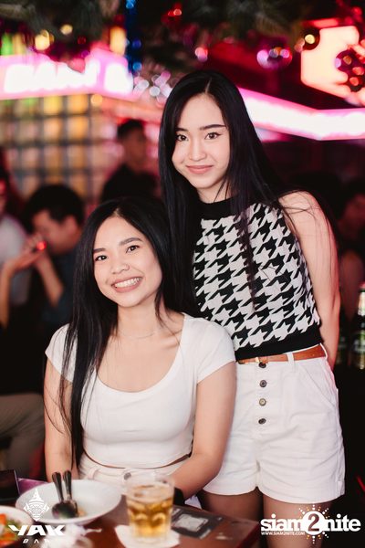 Friday Night at Yak Bar  — photo 24