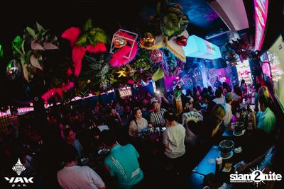 Friday Night at Yak Bar  — photo 28