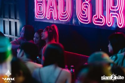 Friday Night at Yak Bar  — photo 30