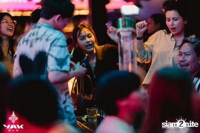 Friday Night at Yak Bar  — photo 55