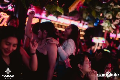 Friday Night at Yak Bar  — photo 57
