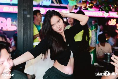 Friday Night at Yak Bar  — photo 60