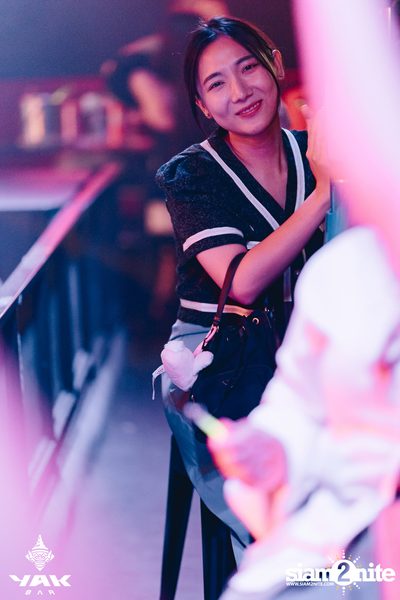Friday Night at Yak Bar  — photo 65
