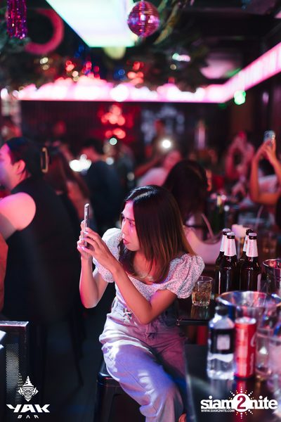 Saturday Night at Yak Bar — photo 21