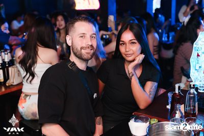 Saturday Night at Yak Bar — photo 152