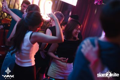 Saturday Night at Yak Bar — photo 80