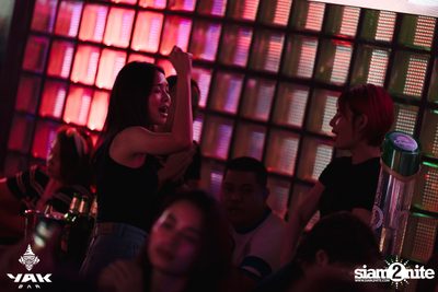 Saturday Night at Yak Bar — photo 96
