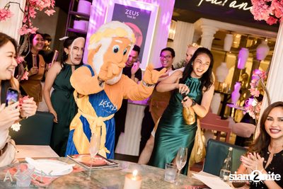 ภาพบรรยากาศงาน Beauty and The Bald ที่ Aesops Greek Restaurant & Rooftop — photo 39
