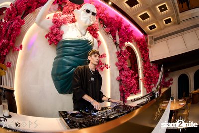 ภาพบรรยากาศงาน Beauty and The Bald ที่ Aesops Greek Restaurant & Rooftop — photo 49