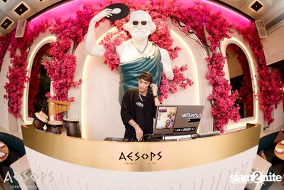 ภาพบรรยากาศงาน Beauty and The Bald ที่ Aesops Greek Restaurant & Rooftop — photo 51